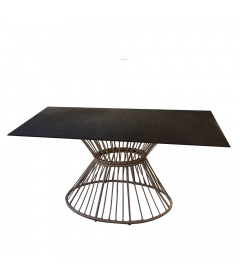 Table à manger 150cm Ariki Polyrotin Table à manger 150cm Ariki Polyrotin