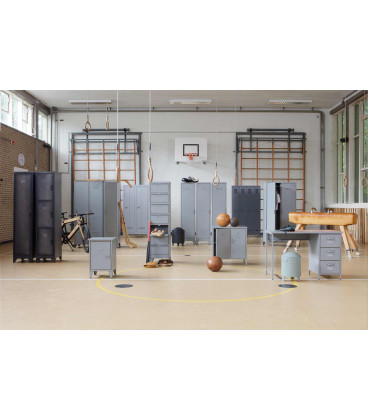 Armoire Stijn pin massif gris acierWOOOD by De Eekhoorn