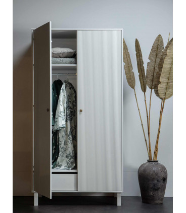 Armoire Madu gris nuageWOOOD by De Eekhoorn