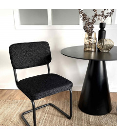 Chaise Capsule pied noir tissu bouclette noir