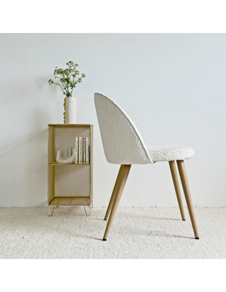 Chaise Ingrid tissu bouclette naturelle pieds façon bois opjet Chaise Ingrid tissu bouclette naturelle pieds façon bois opjet