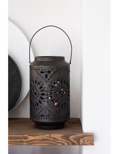 Lanterne en fer perforé noir mat