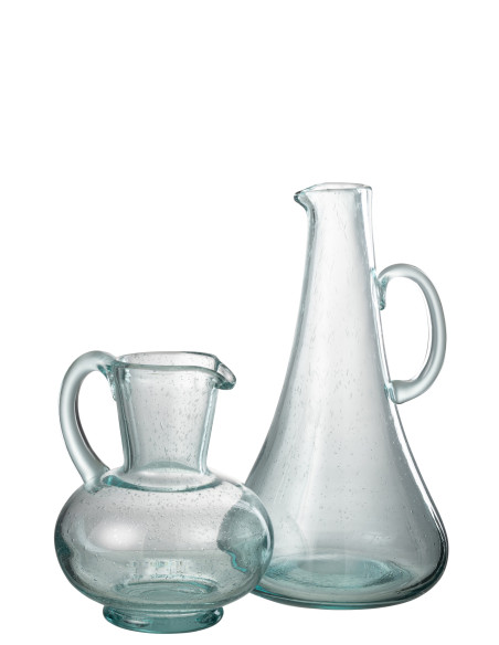 Carafe en verre bleu clair