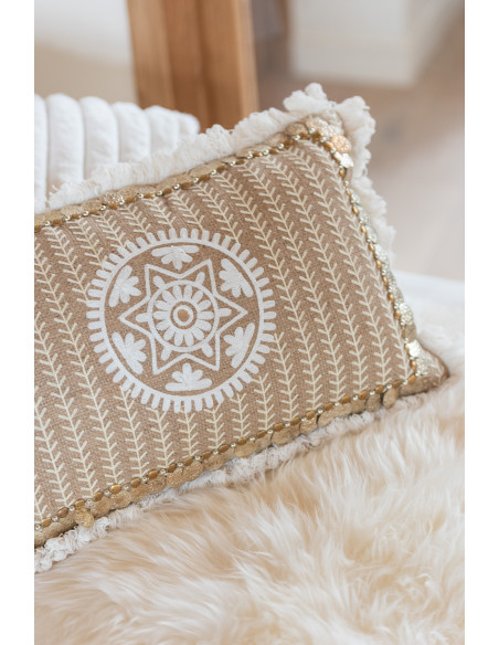 Coussin rectangulaire à motif de pièces en jute naturel/beigeJ-Line