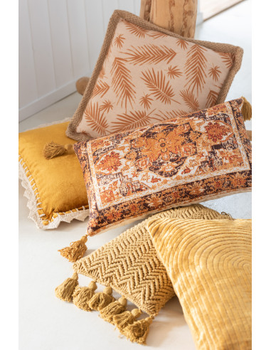 Coussin à pompon en coton rectangle ocreJ-Line