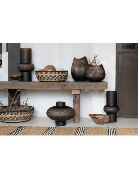 Vase à rayures en verre marron grandJ-Line