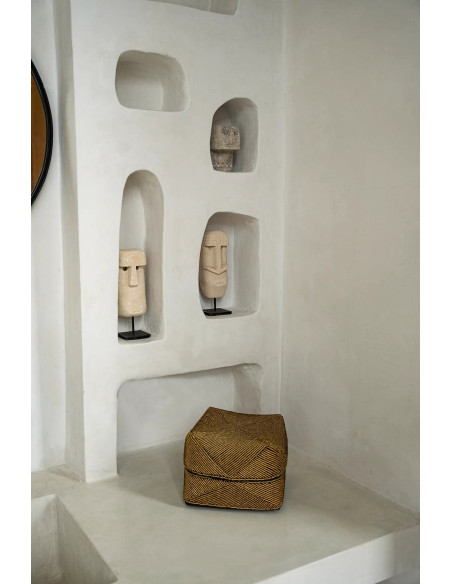 La Pierre de Sumba n°20 sur le supportBazar Bizar