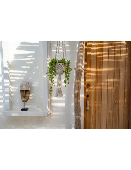 Le masque en cauris sur support - MoyenBazar Bizar