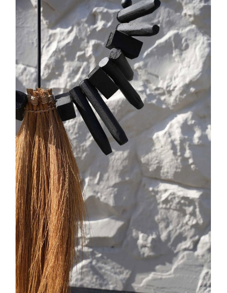 Le bois de rayung sur supportBazar Bizar