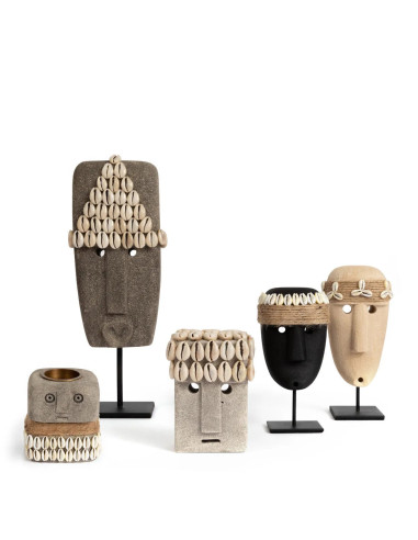 La Pierre de Sumba n°32 sur le supportBazar Bizar