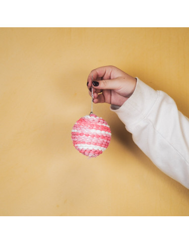 Suspensions de Noël, boules de Noël, mousse, rose fluoHousevitamin 