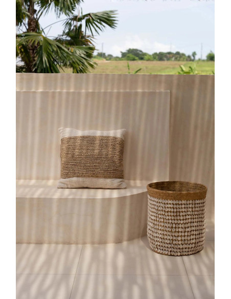 Housse de coussin en raphia naturelBazar Bizar